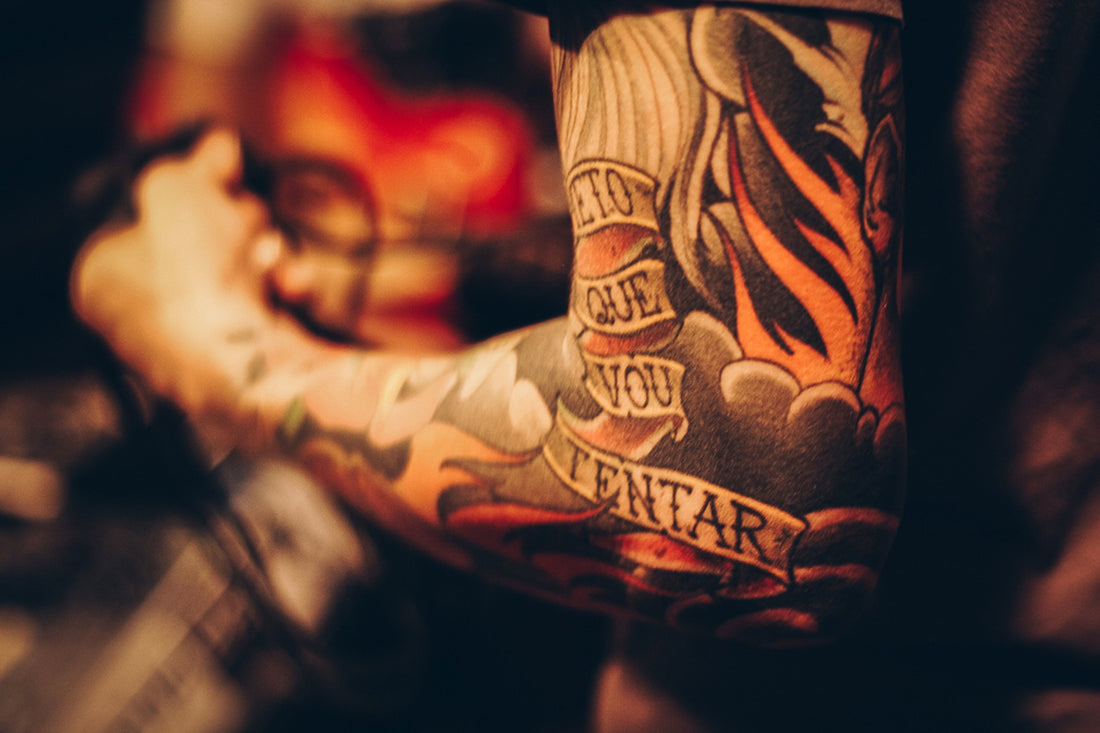 Favoosee Tattoo Pattern Man
